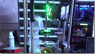 Incroyable : Une imprimante 3D créant des objets avec des hologrammes