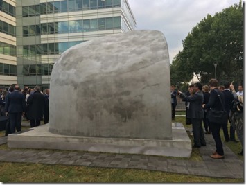Le premier bâtiment imprimé français voit le jour